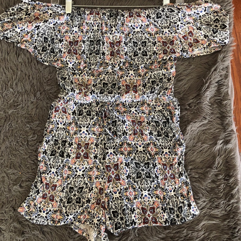 Pattern Off the Shoulder Romper